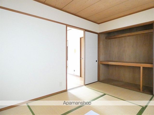 シャンポール輝の内装写真