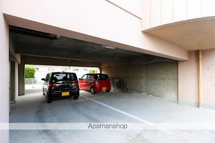 第一コーポ浅田[2LDK/51.63m2]の駐車場