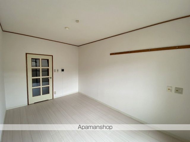 エステート山根の内装写真