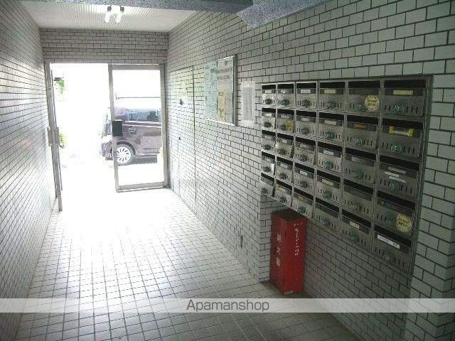 セントポール川口の玄関写真