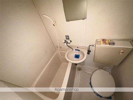 シャトレルセイント[1K/19.44m2]のバス