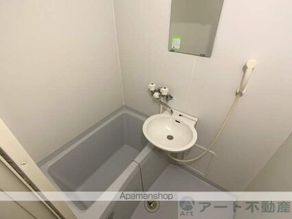 レオパレスＴＡＫＡＲＡ浅川[1K/23.18m2]のバス