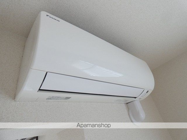 ノンパレイユ笠井の内装写真