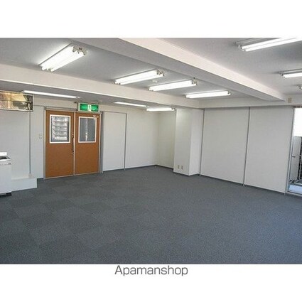 エガワプラザビル[1R/48.6m2]のリビング・居間3