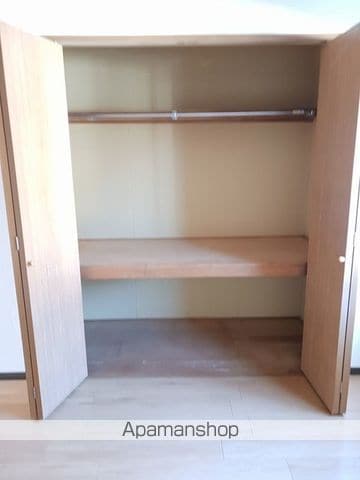 バンガードの内装写真