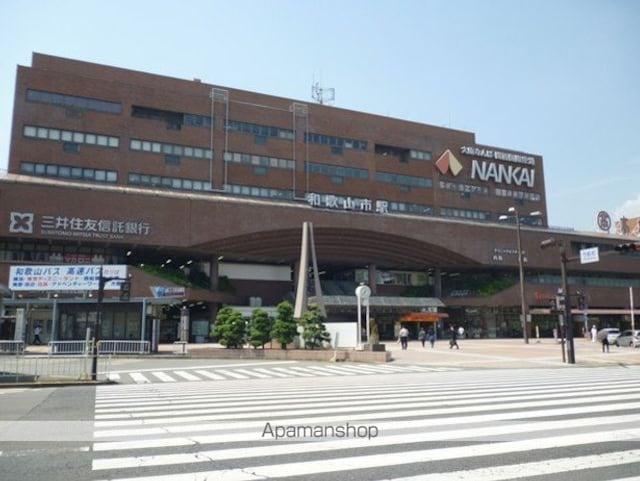 和歌山県和歌山市小野町３丁目[1R/19m2]の周辺3