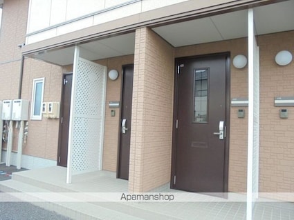 ビューラーはるか[2LDK/61.6m2]のエントランス