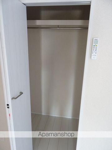LAUNCH BOXの内装写真