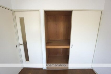 オックスフォードサーカス高岡[2DK/32.01m2]の収納