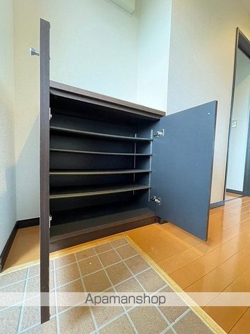 Glanz末吉の内装写真