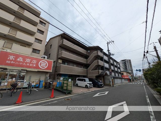 蓮花ビルの外観写真