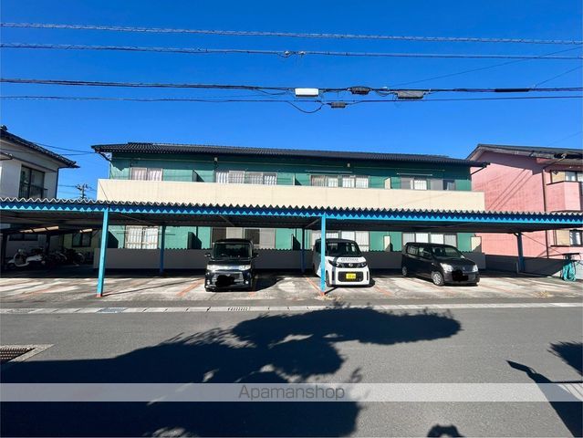 シャープ鷹尾の外観写真