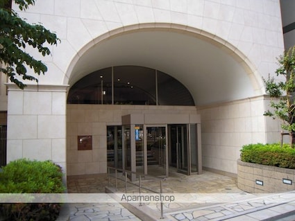 ミオカステーロ府中宮町[2LDK/52.54m2]のエントランス