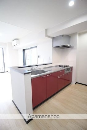 岡山県岡山市北区田町２丁目[2LDK/70m2]のキッチン