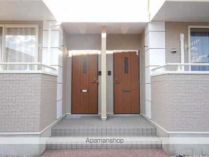 キャプリコートＡ[1K/35.98m2]のエントランス2