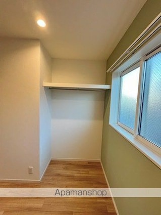 Ｅａｓｔ　Ｃｏｕｒｔ　Ｋａｎｔａ[1LDK/36.08m2]の収納