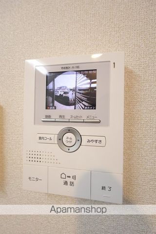 レゾナンツ B棟の内装写真