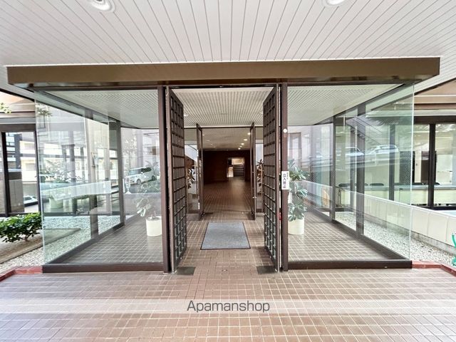 浜松アーバンヒルズの玄関写真