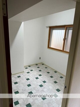 メゾン近江富士[2SDK/45.87m2]の収納