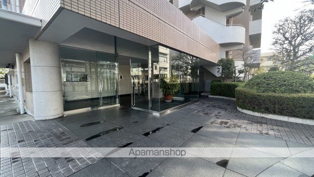 ダイヤモンドメゾン平井の玄関写真