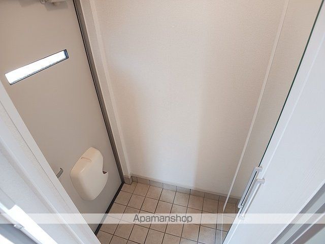 グリーンステージIII番館の内装写真