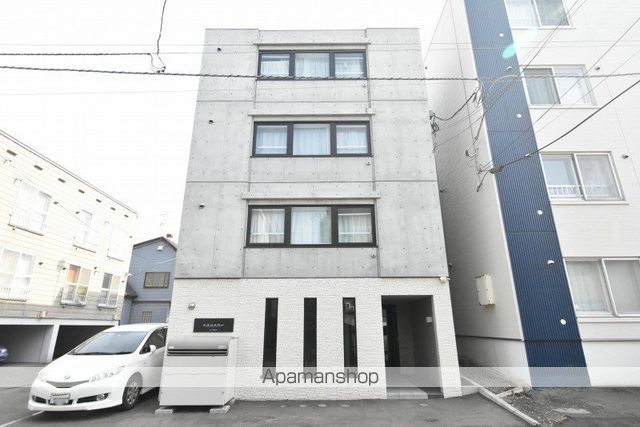 カハラ月寒中央の外観写真