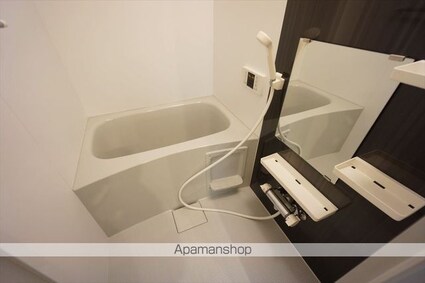 愛知県名古屋市中村区岩塚町字林高寺東[1K/22.44m2]のバス