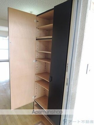 セントポーリア山越[1DK/40m2]の共用部3