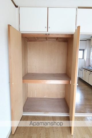 プラザコレージュの内装写真