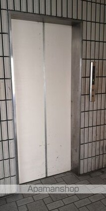 オリエント・クボ[店舗/33.43m2]の外観3