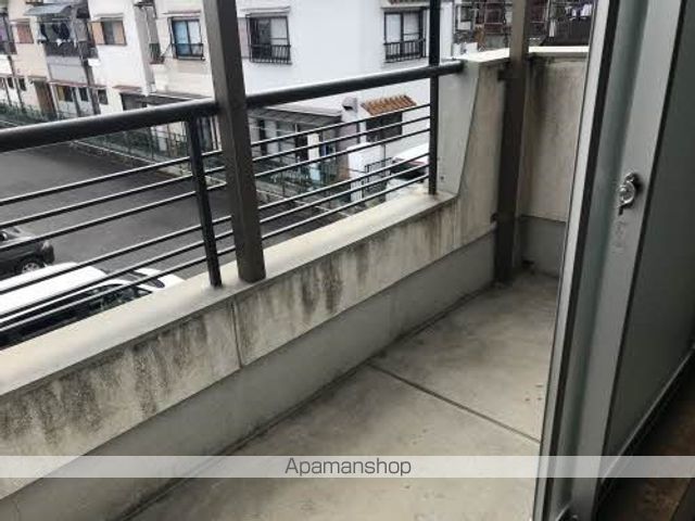 今国府町一戸建の内装写真