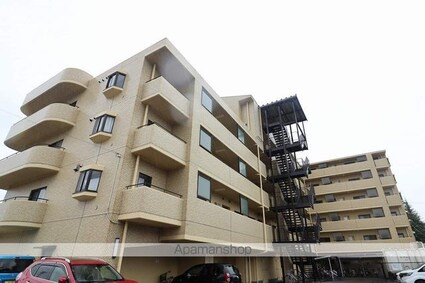 ヴィラ・クレドール[3LDK/67.1m2]の外観2