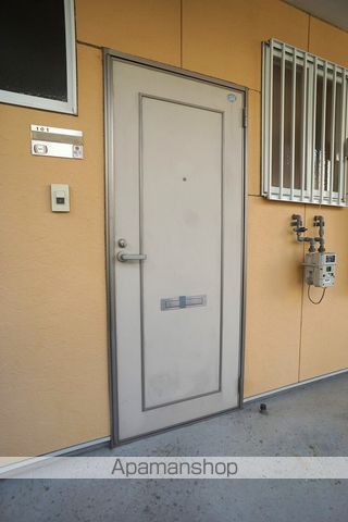 MPーII番館の玄関写真