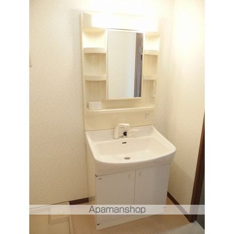 アンプルールフレアの内装写真