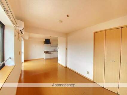 ニューエルディム裕Ⅱ[2LDK/66.27m2]のリビング・居間