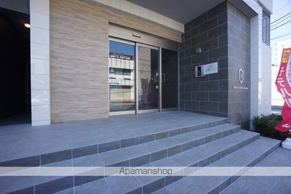 グリーンコート中島[1K/28.94m2]のエントランス