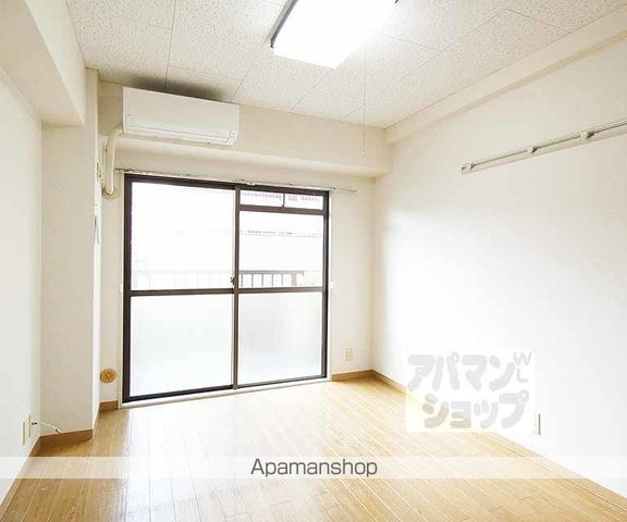 ルミエール末広の内装写真