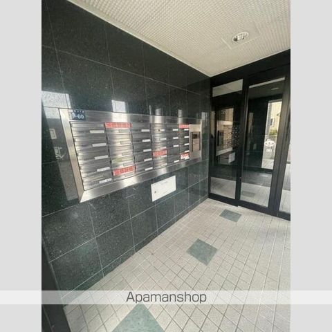 アトランティス新札幌の玄関写真
