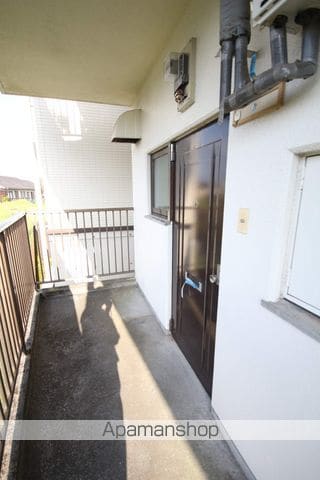 コーポ泉ヶ丘の玄関写真