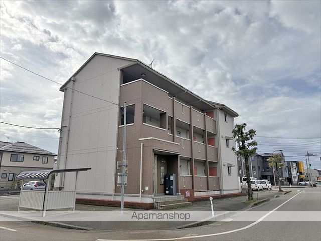 アイビスの外観写真