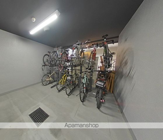 レジディア三越前の内装写真