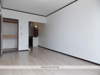 エバーグリーン[1R/20m2]の内装1