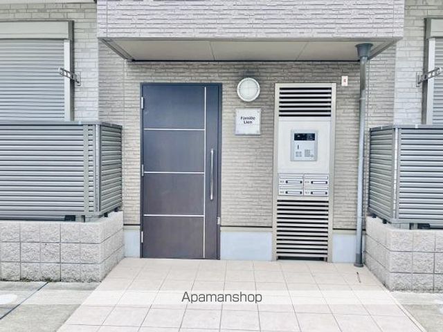 ファミーユ・リアンの外観写真