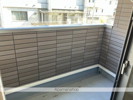 愛媛県四国中央市三島金子３丁目[2LDK/57.21m2]のバルコニー