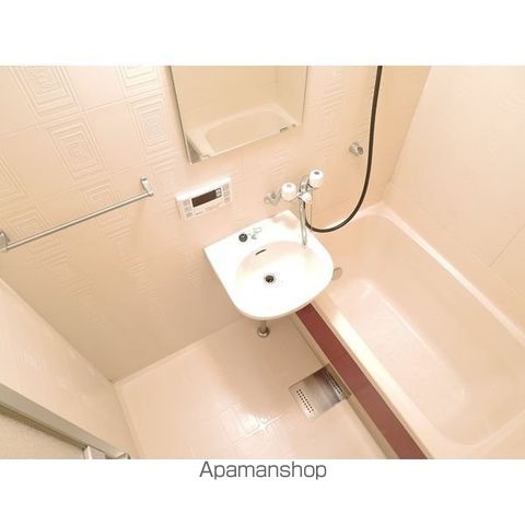 エルディム古沢の内装写真