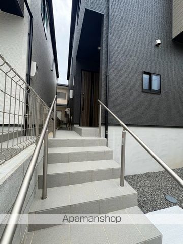 小田急電鉄小田原線 伊勢原駅 徒歩26分 2階建 新築の内装写真