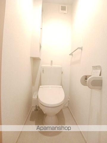 シャングリラIIの内装写真