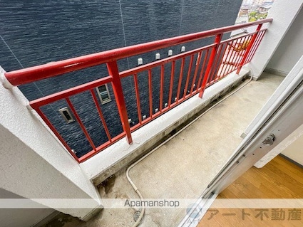 メイプルハウス御幸[2K/32m2]のバルコニー