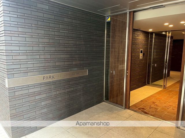 パークアクシス品川天王洲アイルの玄関写真