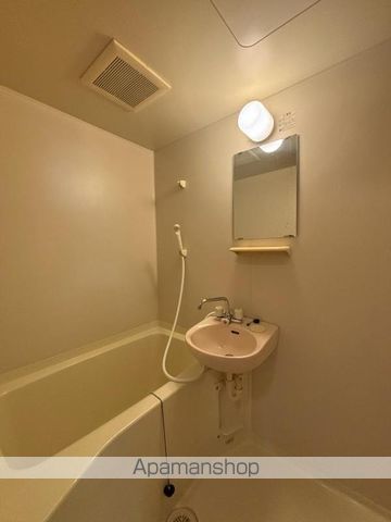ノンニーナ蔦の内装写真